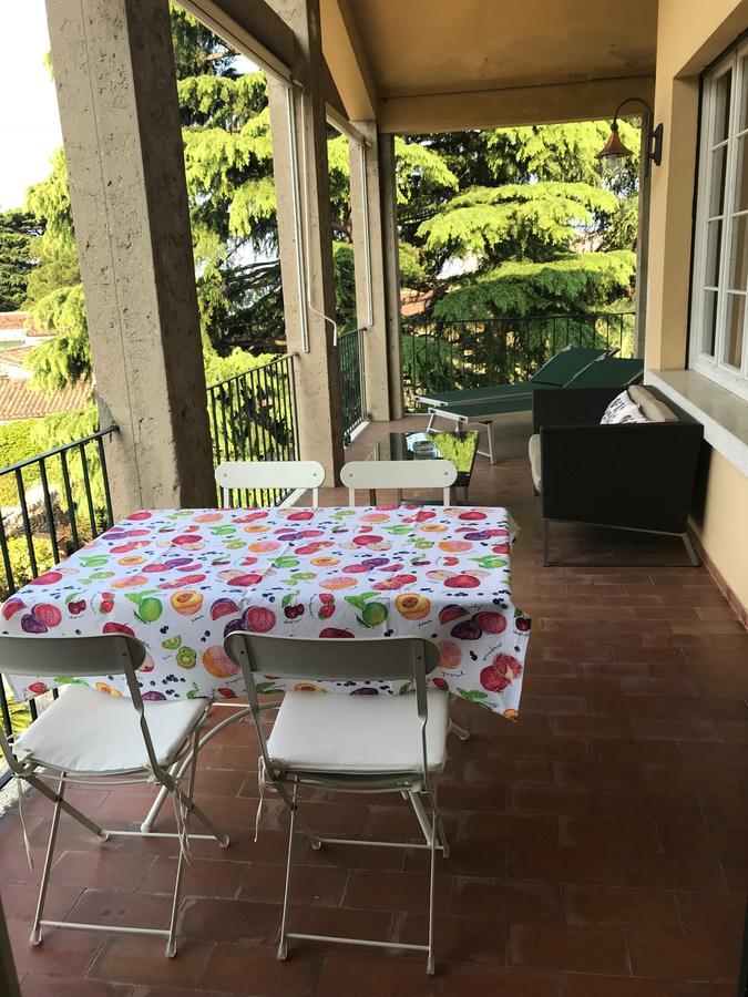 トッリ・デル・ベーナコ Residenza Le Loggeアパートホテル エクステリア 写真